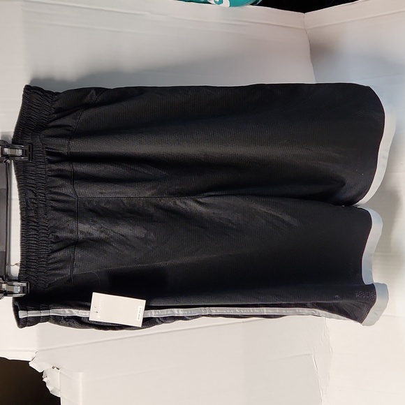 NWT Essential elements Men's sz XL Basketball Shorts - Picture 2 of 5